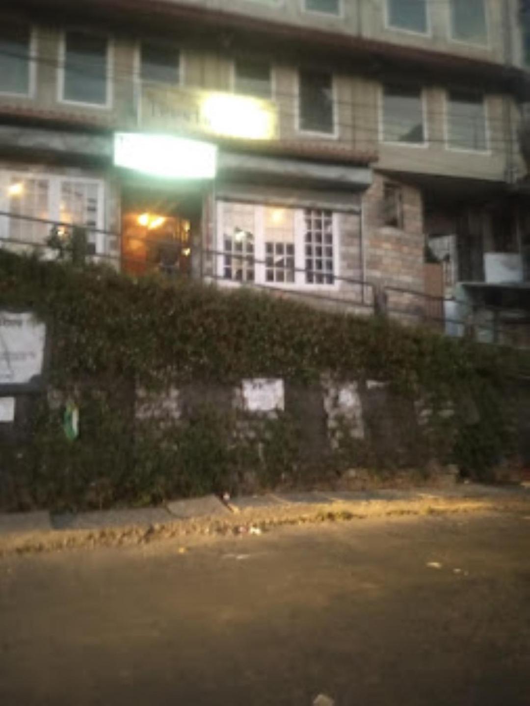 Teesta Hotel , Darjeeling Дарджилинг Экстерьер фото